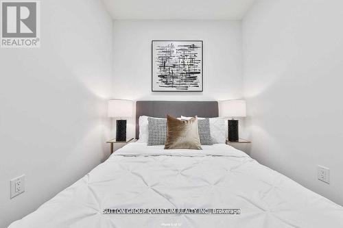 409 - 15 Lower Jarvis Street, Toronto, ON - Indoor Photo Showing Bedroom