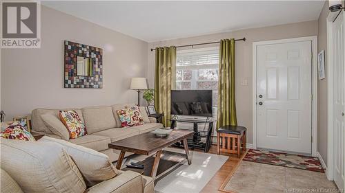 36 Brentwood Crescent, Saint John, NB - Indoor Photo Showing Living Room