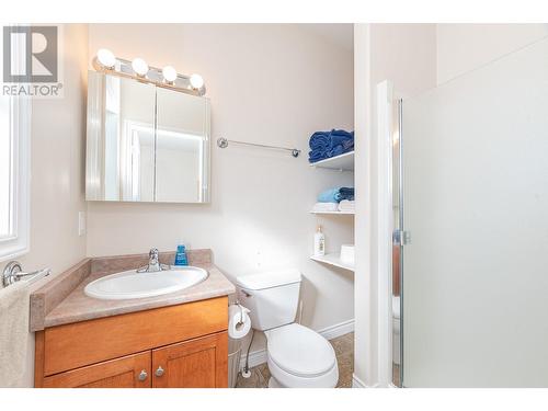 2204 Heitman Street, Enderby, BC - Indoor Photo Showing Bathroom