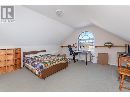 2204 Heitman Street, Enderby, BC - Indoor Photo Showing Bedroom