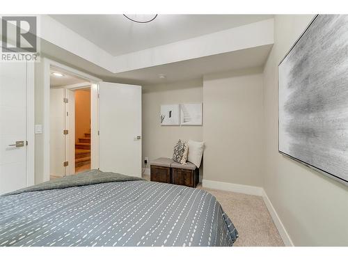 4354 Uley Road, Kelowna, BC - Indoor Photo Showing Bedroom