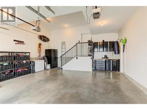 4354 Uley Road, Kelowna, BC - Indoor Photo Showing Other Room