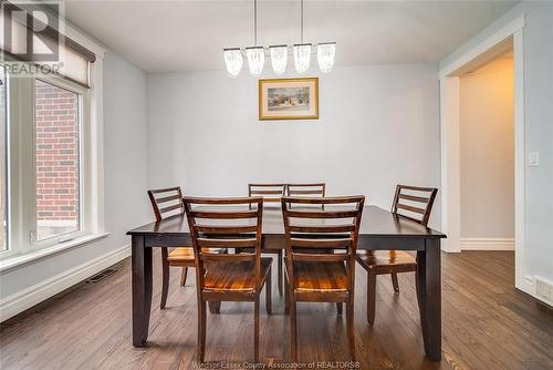 934 Chateau Avenue, Windsor, ON - Indoor Photo Showing Dining Room