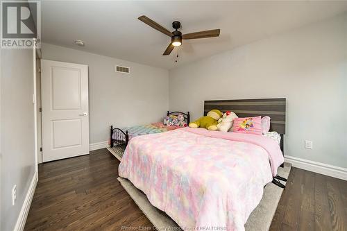 934 Chateau Avenue, Windsor, ON - Indoor Photo Showing Bedroom