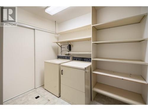 860 Lanfranco Road Unit# 10, Kelowna, BC - Indoor Photo Showing Laundry Room