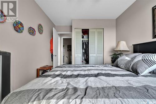404 4555 Rae Street, Regina, SK - Indoor Photo Showing Bedroom