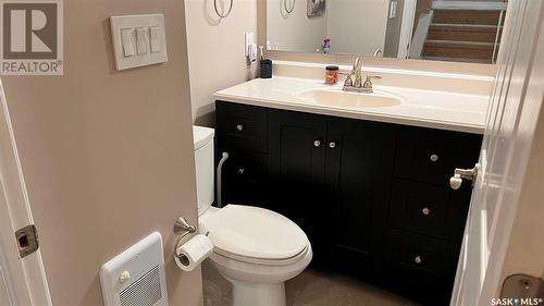 3822 Castle Road, Regina, SK - Indoor Photo Showing Bathroom