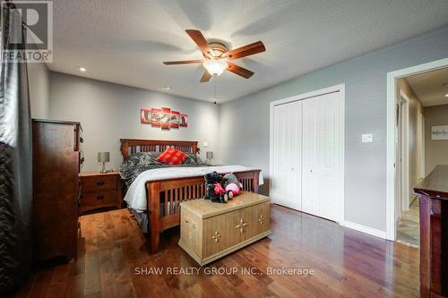 5 Eleanor Court, Tillsonburg, ON - Indoor Photo Showing Bedroom