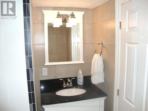 106 Howard Park Avenue, Toronto, ON - Indoor Photo Showing Bathroom