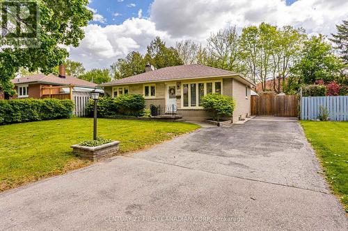 213 Manitoulin Drive, London, ON - Outdoor