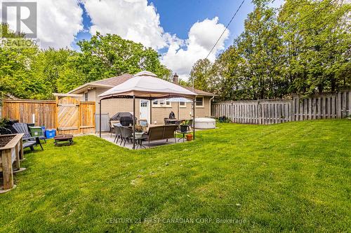 213 Manitoulin Drive, London, ON - Outdoor With Deck Patio Veranda With Backyard
