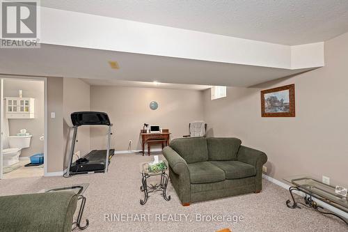 627 Fieldgate Circle, London, ON - Indoor Photo Showing Gym Room