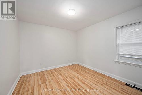 1090 Richmond Street, London, ON - Indoor Photo Showing Other Room
