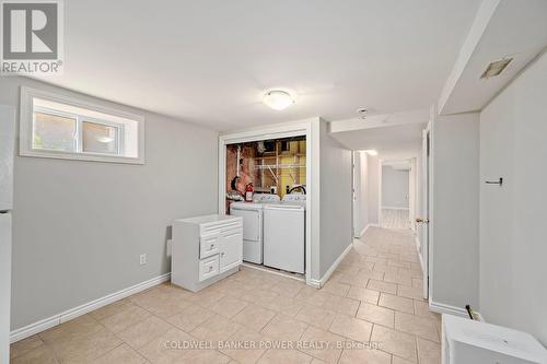 1090 Richmond Street, London, ON - Indoor Photo Showing Other Room