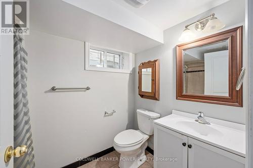 1090 Richmond Street, London, ON - Indoor Photo Showing Bathroom