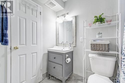 140 - 2095 Roche Court, Mississauga, ON - Indoor Photo Showing Bathroom