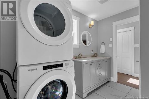 7987 Route 102, Lower Greenwich, NB - Indoor Photo Showing Laundry Room