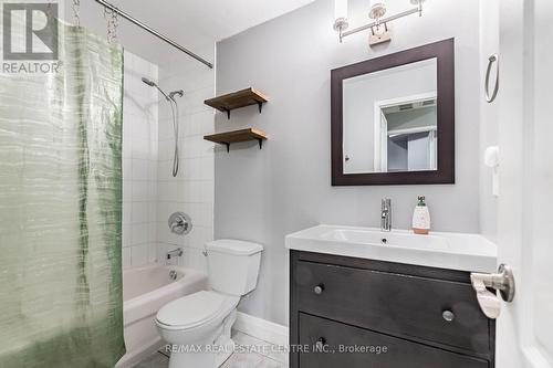 17 - 615 Shoreline Drive, Mississauga, ON - Indoor Photo Showing Bathroom