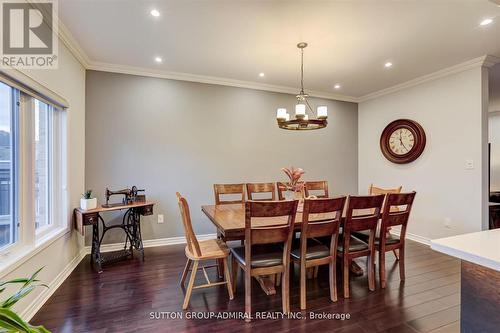 137 Venice Gate Drive, Vaughan, ON - Indoor Photo Showing Dining Room