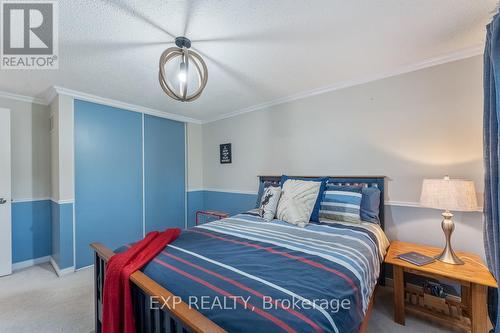 52 Dalecroft Circle, Markham, ON - Indoor Photo Showing Bedroom