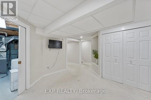 52 Dalecroft Circle, Markham, ON - Indoor Photo Showing Other Room