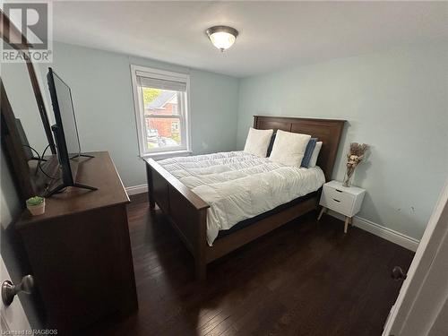 474 13Th Street A W, Owen Sound, ON - Indoor Photo Showing Bedroom