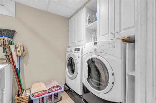128 Hardale Crescent, Hamilton, ON - Indoor Photo Showing Laundry Room