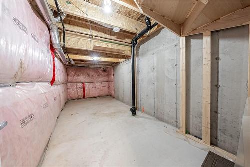 391 Athabasca Common, Oakville, ON - Indoor Photo Showing Basement