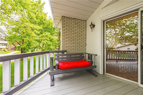 19 Dauphine Place, Welland, ON - Outdoor With Balcony With Exterior