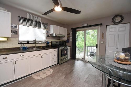 8 East 31St Street, Hamilton, ON - Indoor Photo Showing Kitchen With Double Sink