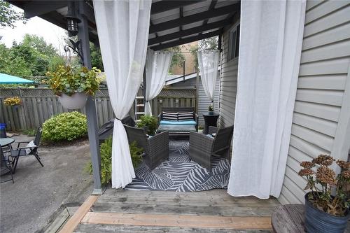 8 East 31St Street, Hamilton, ON - Outdoor With Deck Patio Veranda