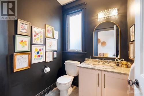 504 Mazari Crescent, Ottawa, ON - Indoor Photo Showing Bathroom