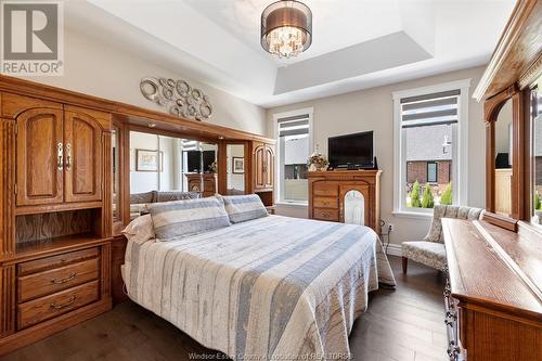429 Brunmar Crescent, Lakeshore, ON - Indoor Photo Showing Bedroom
