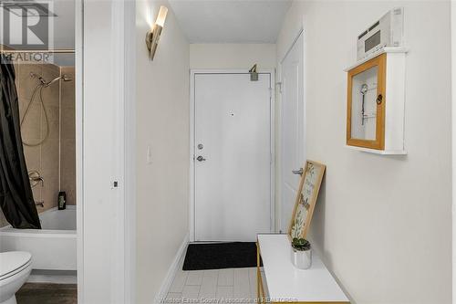 150 Park Unit# 1515, Windsor, ON - Indoor Photo Showing Bathroom