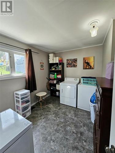 9 Gilletts Lane, Corner Brook, NL - Indoor Photo Showing Laundry Room