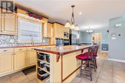 36 Millock Ave, Pointe Du Chene, NB - Indoor Photo Showing Kitchen With Double Sink