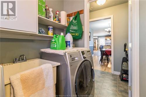 36 Millock Ave, Pointe Du Chene, NB - Indoor Photo Showing Laundry Room