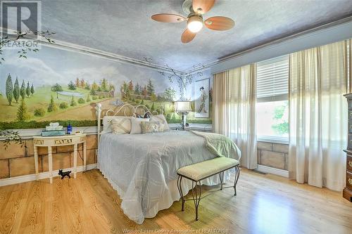 626 Richmond Street, Amherstburg, ON - Indoor Photo Showing Bedroom