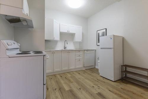 363 Barton Street E|Unit #2, Hamilton, ON - Indoor Photo Showing Laundry Room