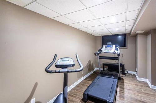 512 Valhalla Court, Oakville, ON - Indoor Photo Showing Gym Room