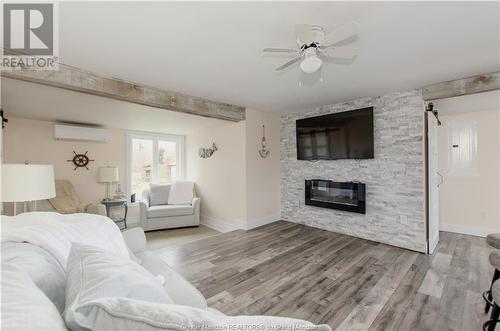 141 Stead Lane, Pointe Du Chene, NB - Indoor With Fireplace