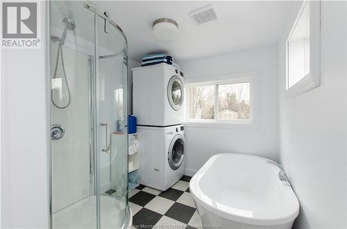 141 Stead Lane, Pointe Du Chene, NB - Indoor Photo Showing Laundry Room