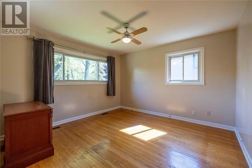 1221 Sherwood Trail, Sarnia, ON - Indoor Photo Showing Other Room