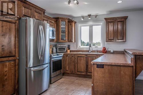 29 Scotts Road N, Conception Bay South, NL - Indoor Photo Showing Kitchen