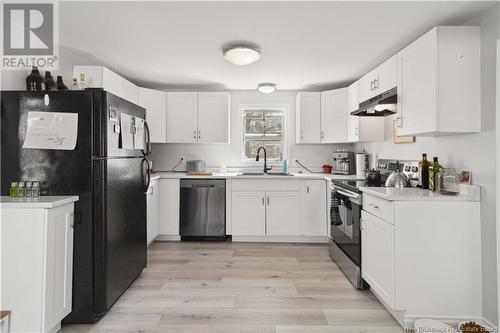 414 Canada Street, Fredericton, NB - Indoor Photo Showing Kitchen