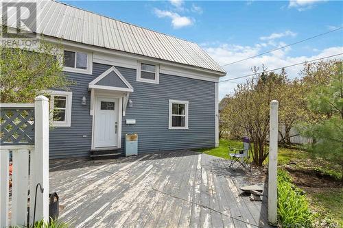 414 Canada Street, Fredericton, NB - Outdoor