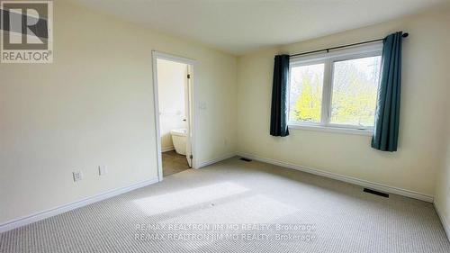 467 Ritaâ€˜S Avenue, Newmarket, ON - Indoor Photo Showing Other Room