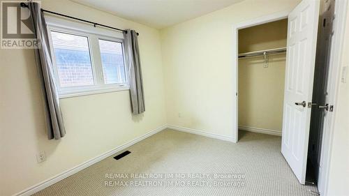 467 Ritaâ€˜S Avenue, Newmarket, ON - Indoor Photo Showing Other Room