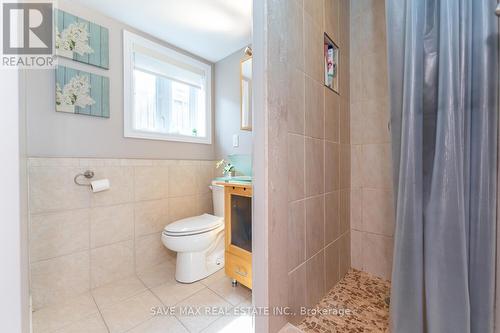 6 Gafney Drive, Mississauga, ON - Indoor Photo Showing Bathroom