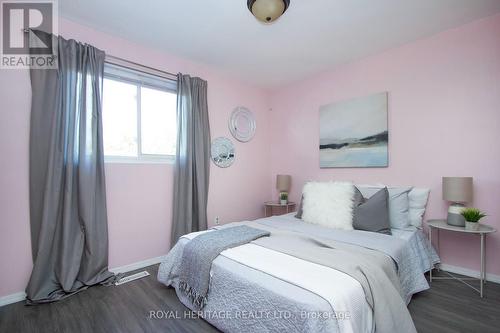 911 Harding Street, Whitby, ON - Indoor Photo Showing Bedroom